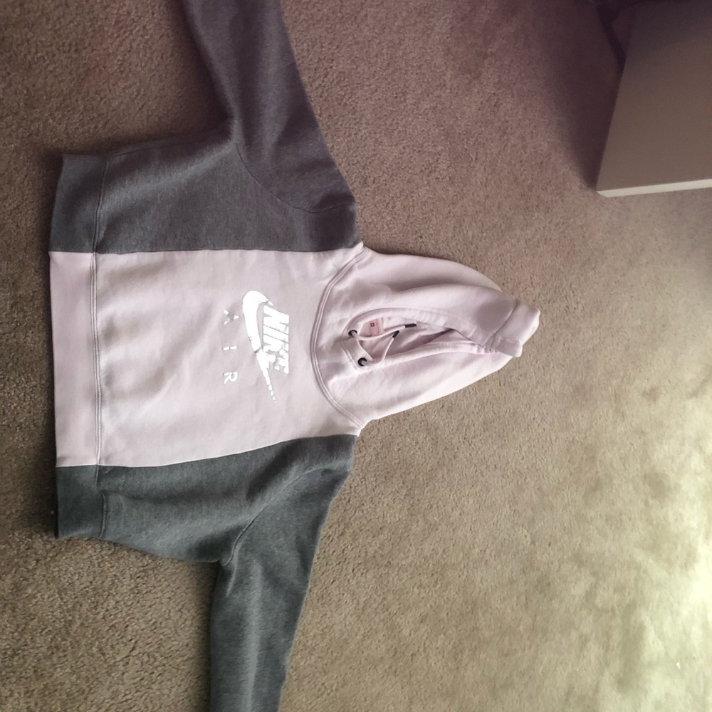 Nike cropped hoodie WORN ONCE